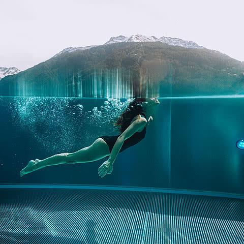 Hotel Fernblick Montafon - Infinity Pool